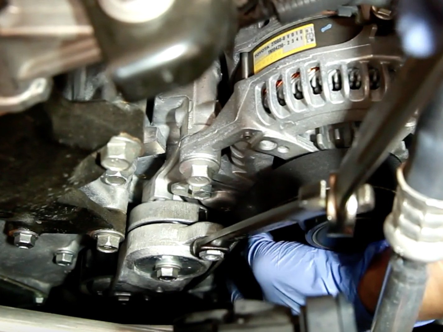 See U1699 repair manual